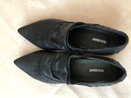 Polobotky cerne spicate 37, graceland,37