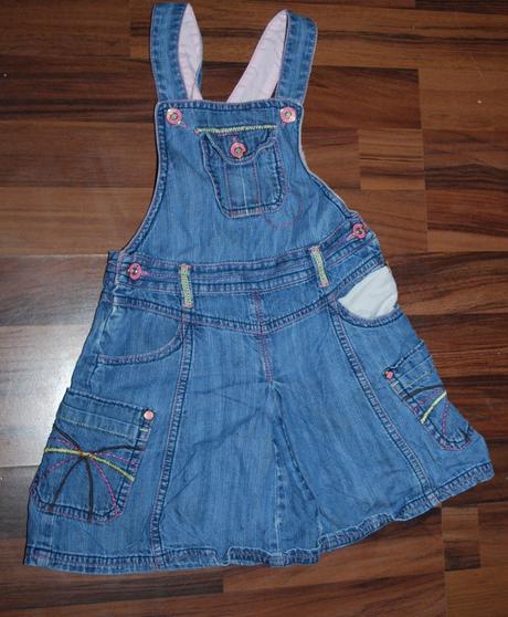 Laclová šatovka, marks & spencer,104