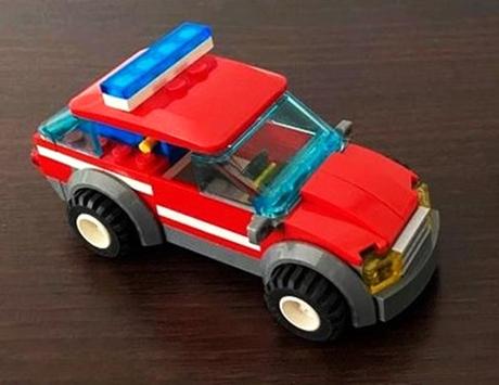 Lego city 60001 auto velitele hasičů,