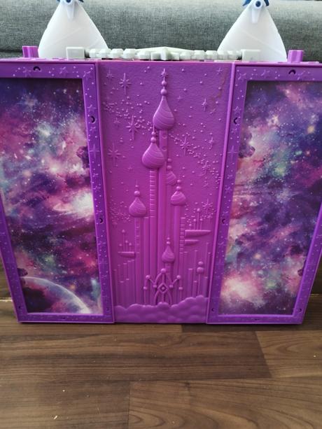 Barbie hvězdný zámek, 