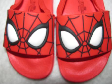 Krásné lehké letní sandálky spiderman, marvel,23