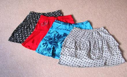 Dívčí sukně, 146