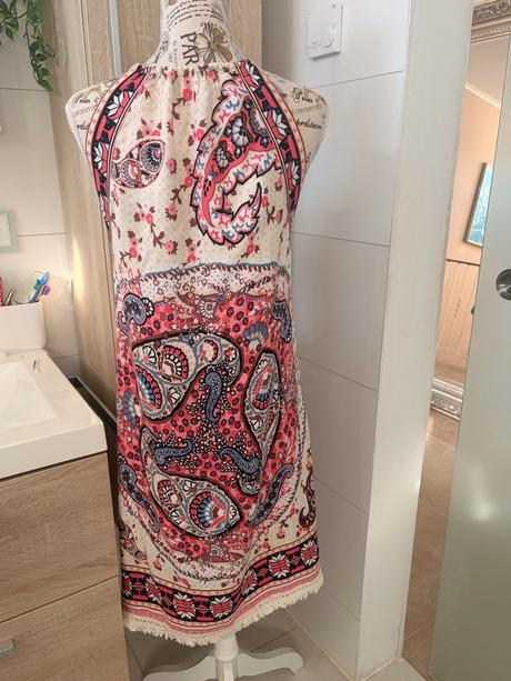 Paisley vzor šaty růžovo/cerno/bezove xs, xs