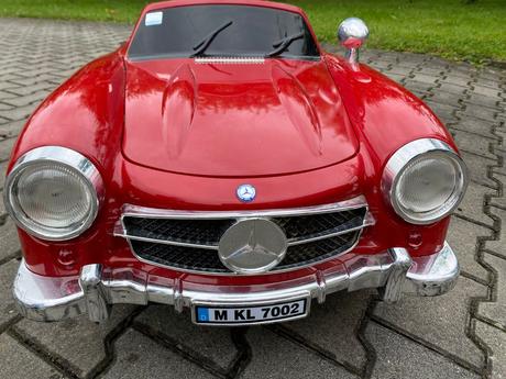 Elektrické auto pro děti / elektroauto mercedes,