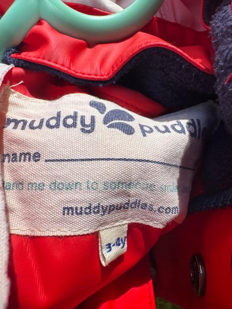 Nepromokava bunda, muddy puddles,104