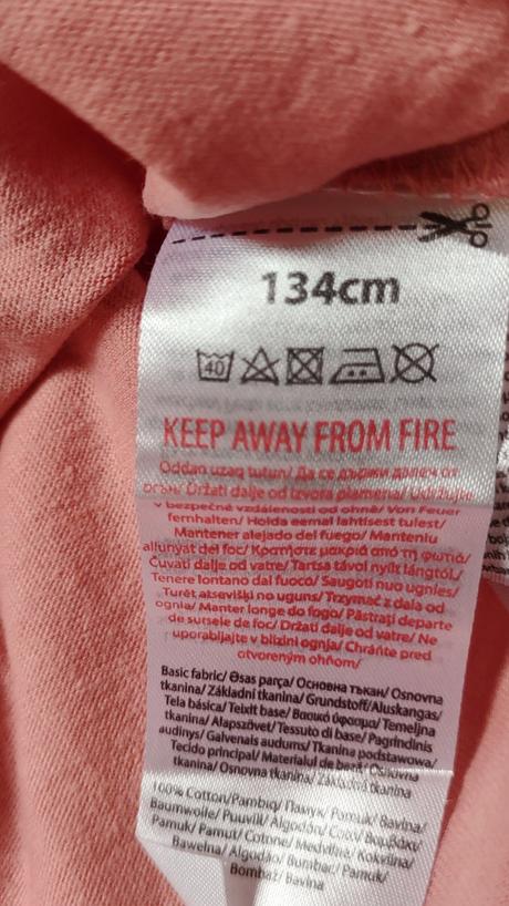 Tričko s límečkem, 134