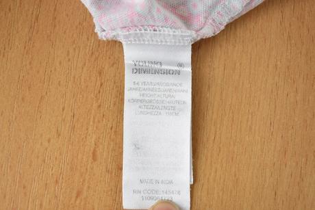 Šaty vel. 5 - 6 let, young dimension,116