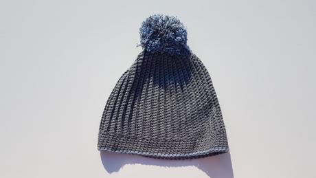 G494chlapecká háčkovaná čepice s bambulí v.110-116, 110