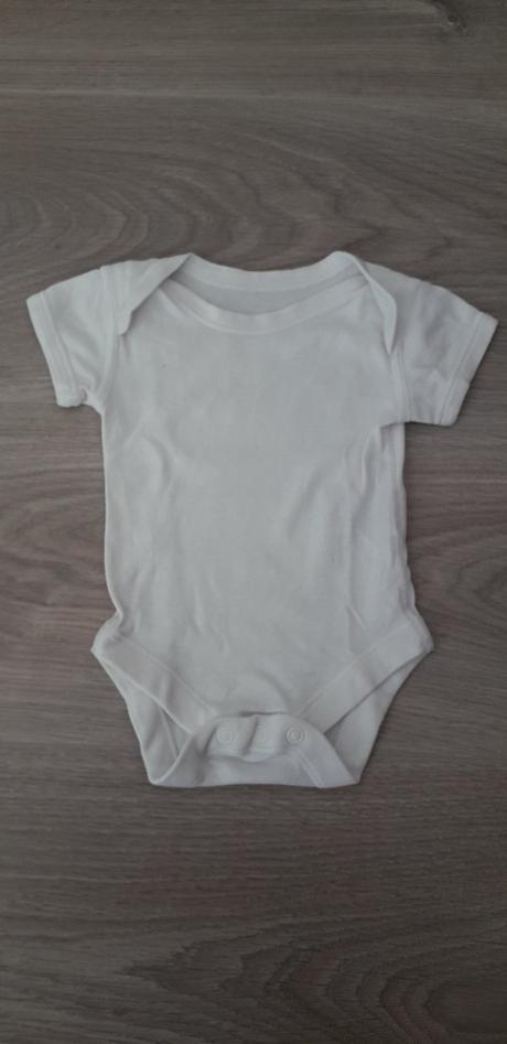 589 - bodyčko, marks & spencer,56