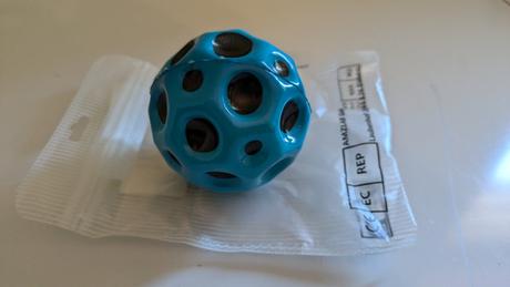 B22 space ball - vysoko skákající gumový míček,