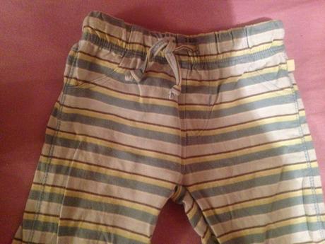 Klučičí tepláky proužky, 62