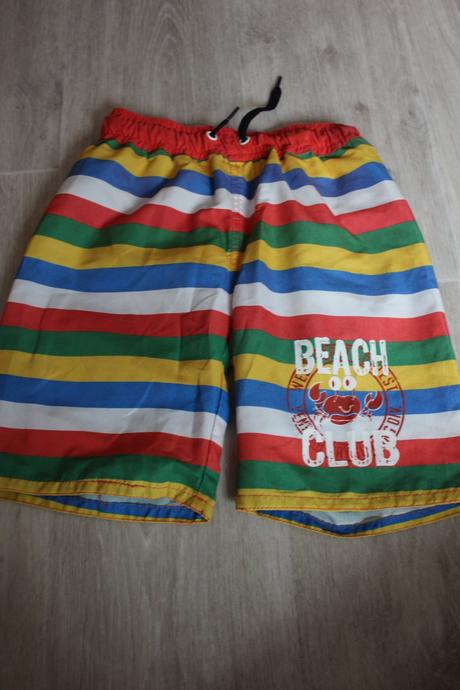 Koupací šortky, 104