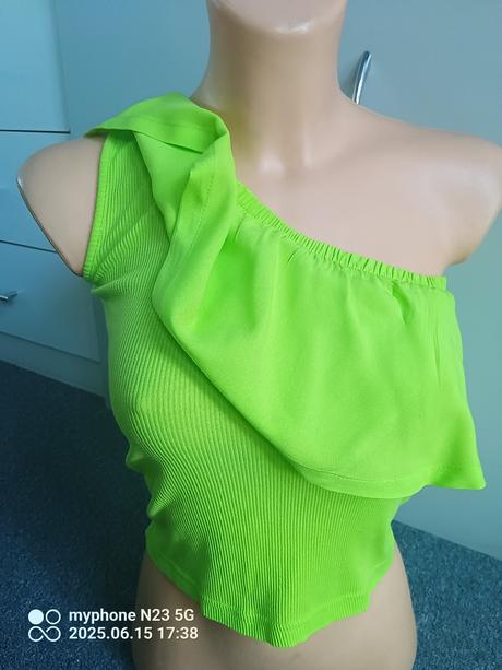 Tílko zn."y.f.k." vel."134-140", 134