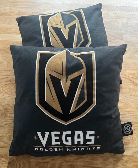 Polštář nhl golden knights l.a. cca 40 x 40 cm,