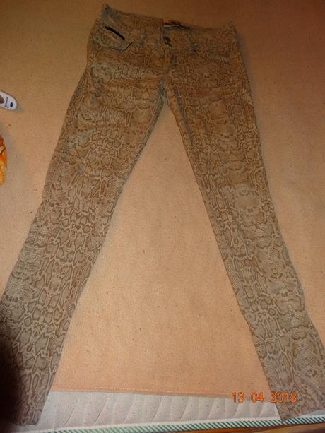 Dámské kalhoty, 36