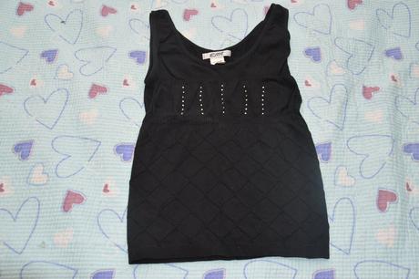 146 152 elastické tričko s kamínky, 146