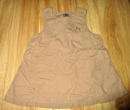 Plátěné šatičky, 62