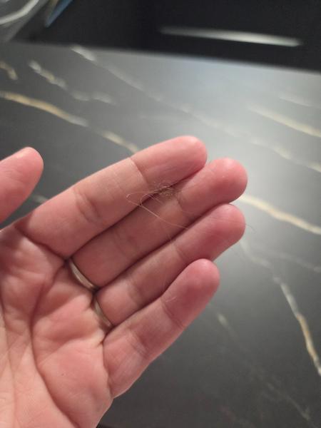 Padání vlasů. Co s tím?