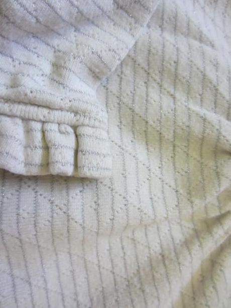 Bodynko, bodyčko se stříbrnou nitkou, gap,68