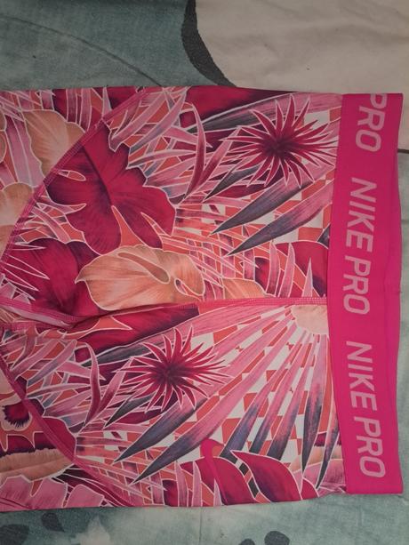 2x legíny + tričko nike, nike,140