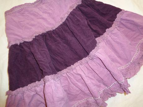 Krásná bohatá volánová manžestrová sukně, monsoon,134