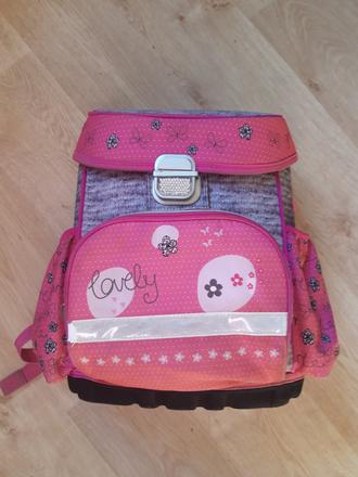 Aktovka + penál (zdarma) hama s kočičkou,