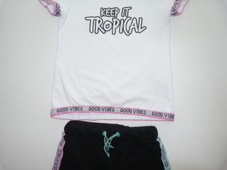 Letní komplet tričko + kraťase vel. 140/146, coccodrillo,140