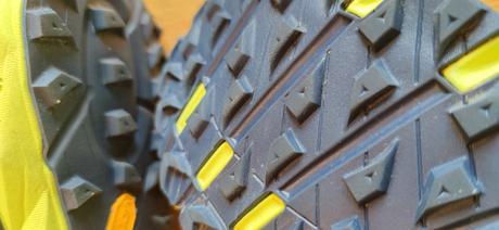 Salming trail 6 men safety yellow/navy trail top, 45