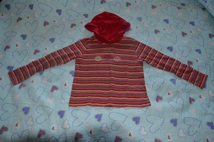 Bavlněné triko s kapuckou, prouhaté s potiskem, 122