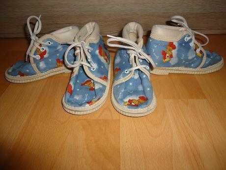 Bačkůrky pro dvojčátka, 24