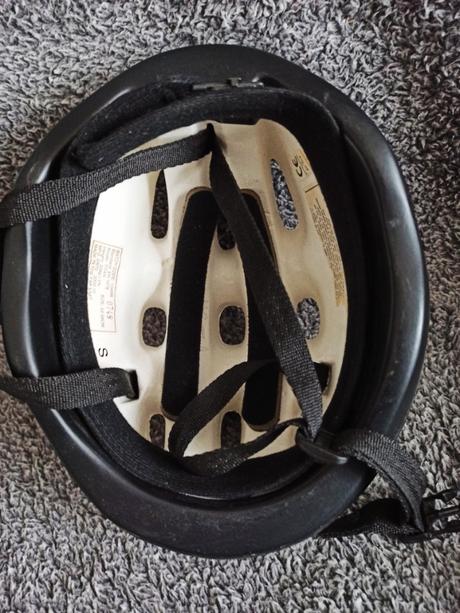 Dětská přilba-helma, s