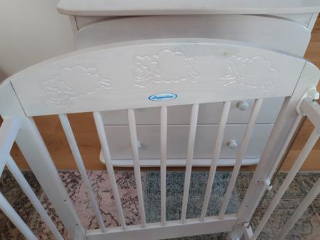 Dřevěná postýlka/s matrací/ + komoda, šířka (cm): 60,délka (cm): 90