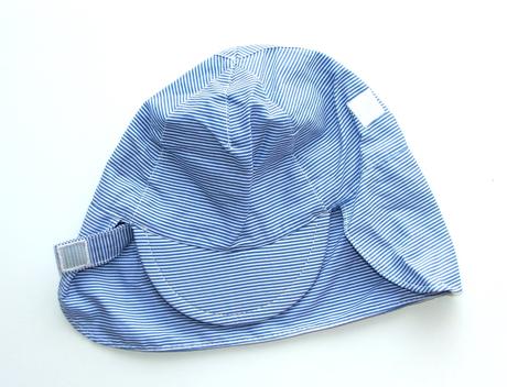 C90 kšiltovka s ochranou krku vel. 68, f&f,68