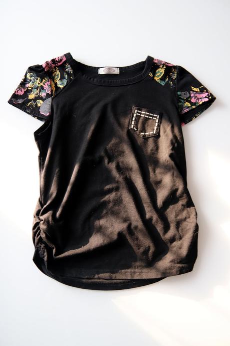 Dívčí komplet, 128