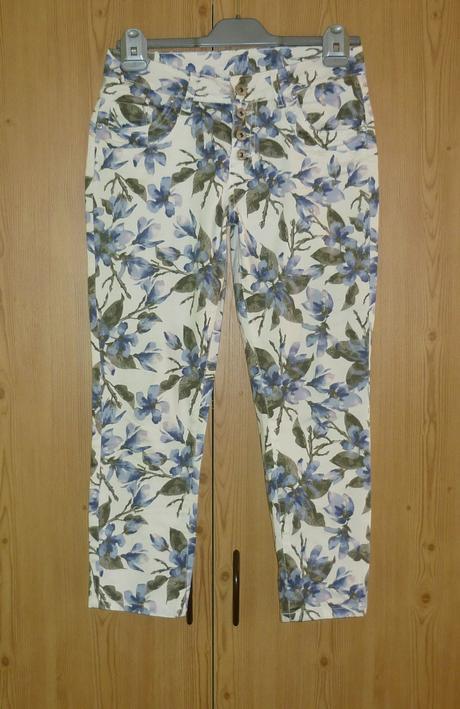 Světlé květované dámské 7/8 kalhoty takko fashion, takko,36