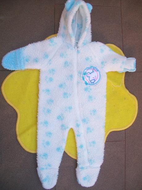 Chlupatá kombinéza, 68