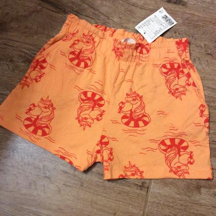 Nové kraťasy s jednorožcem, h&m,122