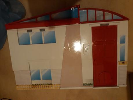 Domeček pro barbie, 