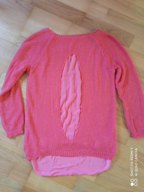 Lososový svetřík, 152