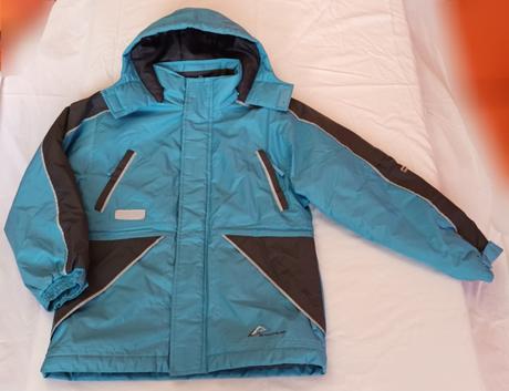 Světle modrá zimní bunda, 176