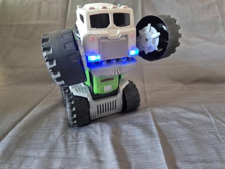 Mluvící auto polelář stinky-matchbox (vč. baterií),