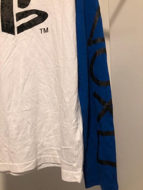 Bílé triko playstation, 158