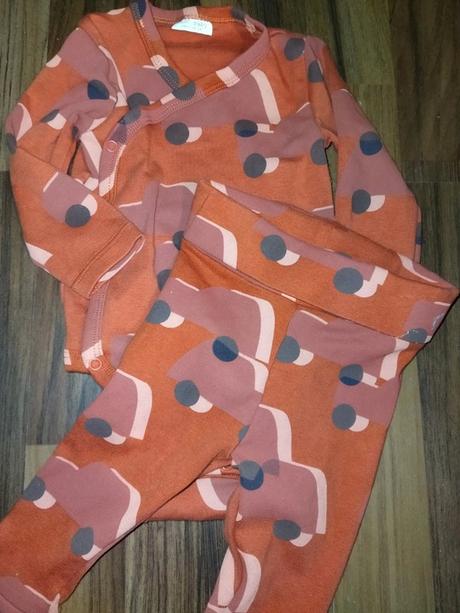 Body + legíny s bagry 68 next, next,68