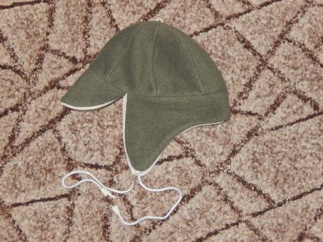 Oboustranná flísová čepice/ušanka., 86