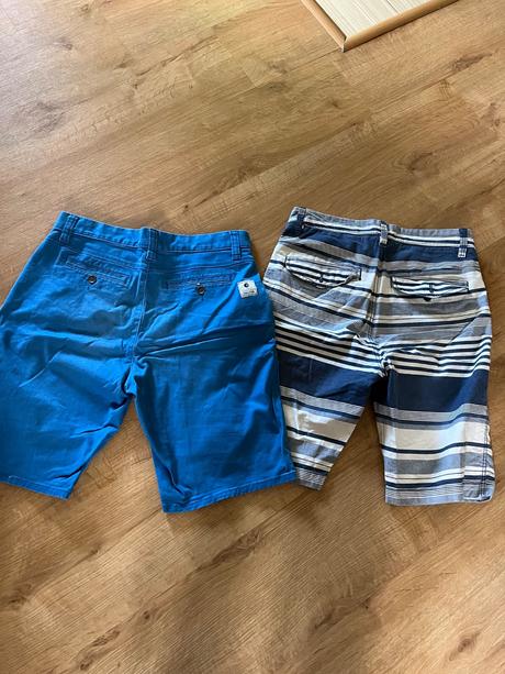2x pánské kratasy, vel 30, billabong,s