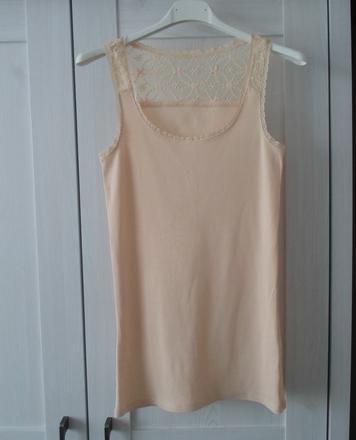 Růžové meruňkové tričko tílko s krajkou, s