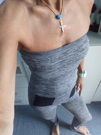 Overal bez ramínek vel."uni",