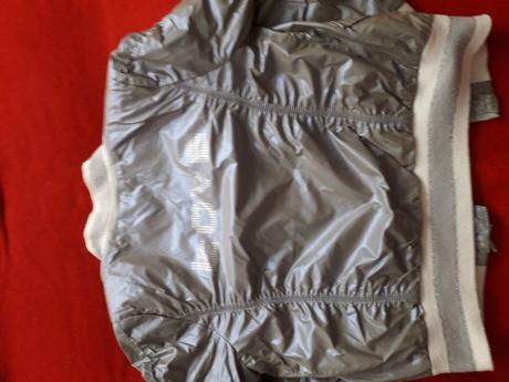 Jarní bundička, 110