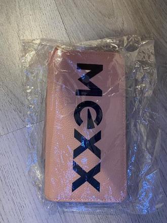 Krásná nová luxusní peněženka s nápisem mexx, 