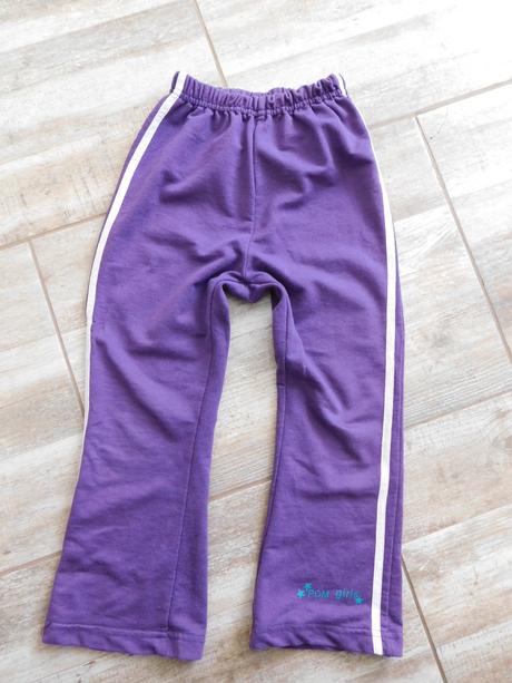 Tepláky na lítačku, 110